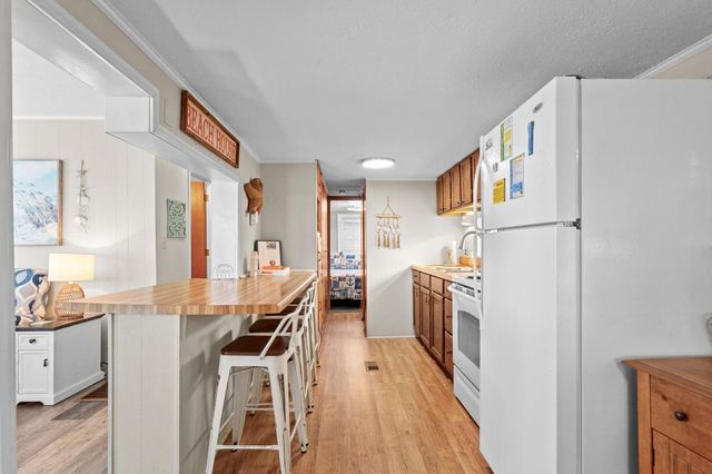 6001-1260 S Kings Hwy., Myrtle Beach, SC 29575