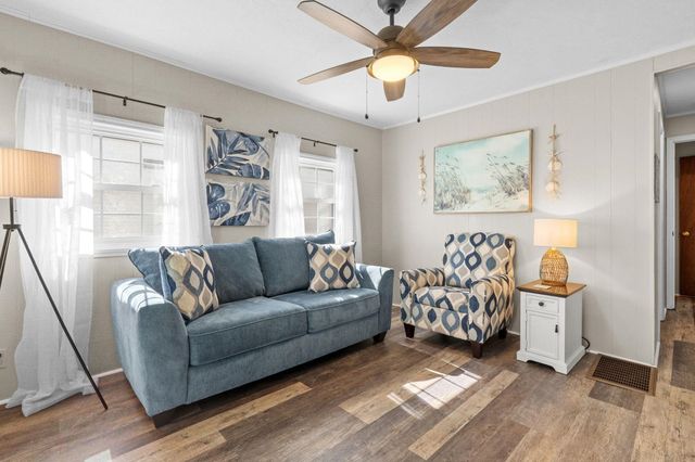 6001-1260 S Kings Hwy., Myrtle Beach, SC 29575