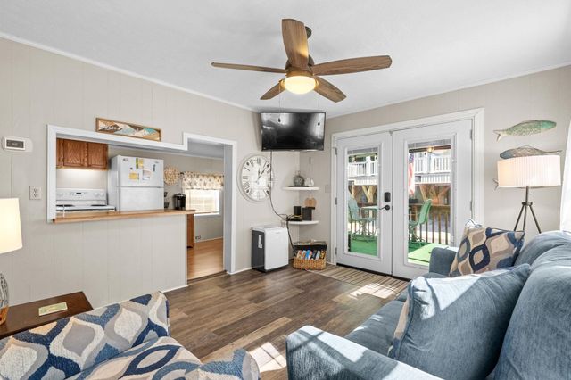 6001-1260 S Kings Hwy., Myrtle Beach, SC 29575