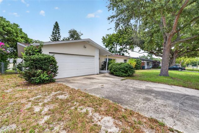 1342 EDMONTON DRIVE, Clearwater, FL 33756