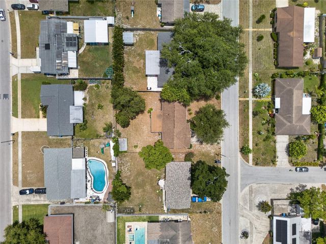 1342 EDMONTON DRIVE, Clearwater, FL 33756