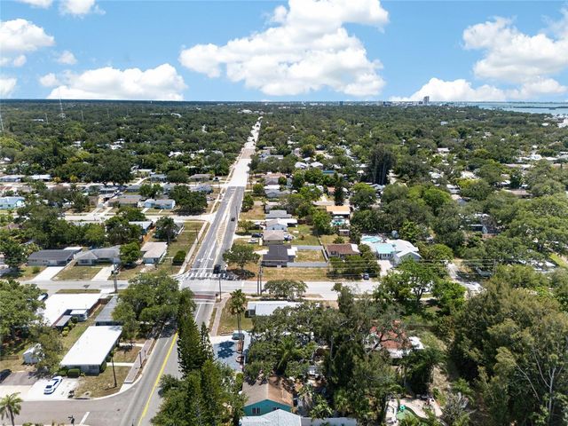 1342 EDMONTON DRIVE, Clearwater, FL 33756