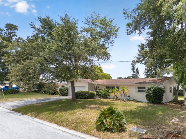 1342 EDMONTON DRIVE, Clearwater, FL 33756