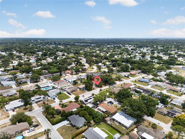 1342 EDMONTON DRIVE, Clearwater, FL 33756