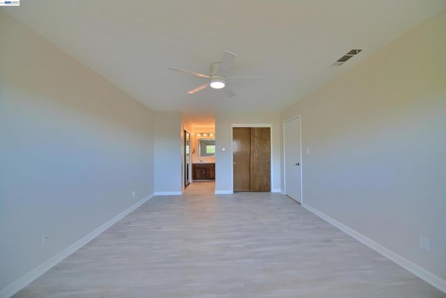 1425 Forest Dr, Turlock, CA 95380