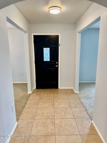 646 N COBBLESTONE Street, Gilbert, AZ 85234