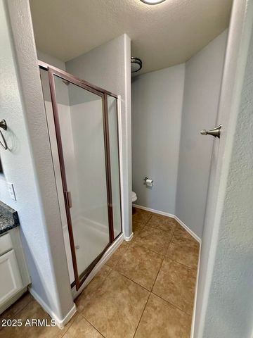 646 N COBBLESTONE Street, Gilbert, AZ 85234