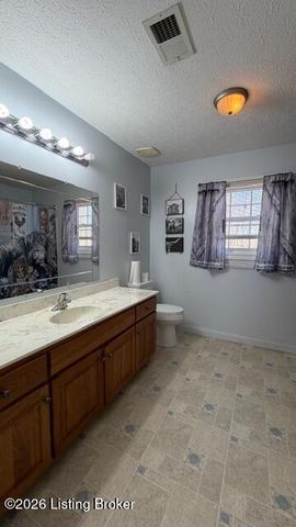 1645 Clarktown Rd, New Haven, KY 40051