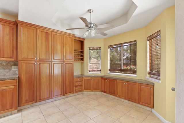 9282 Porto Vista Ct, Elk Grove, CA 95624