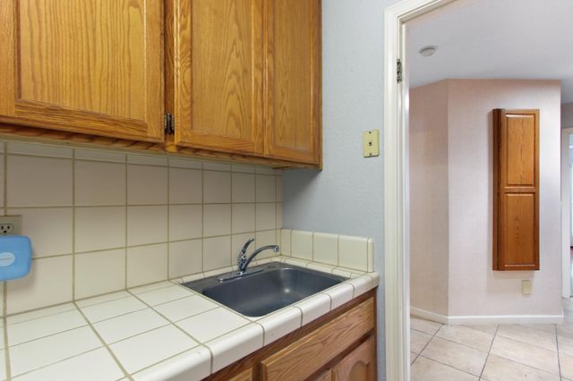 9282 Porto Vista Ct, Elk Grove, CA 95624