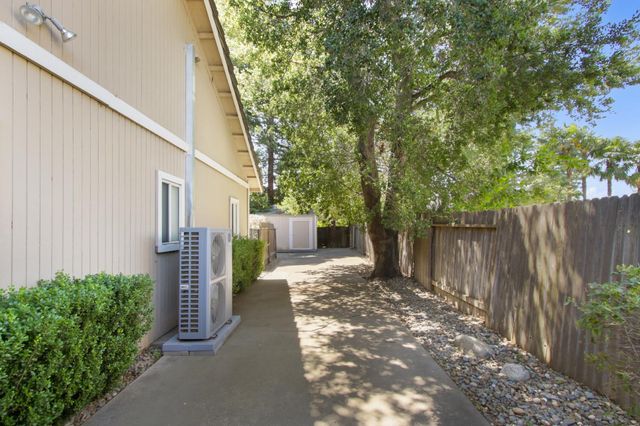 9282 Porto Vista Ct, Elk Grove, CA 95624