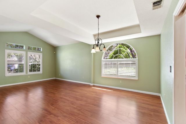 9282 Porto Vista Ct, Elk Grove, CA 95624
