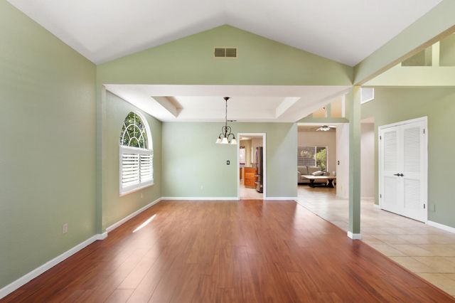 9282 Porto Vista Ct, Elk Grove, CA 95624