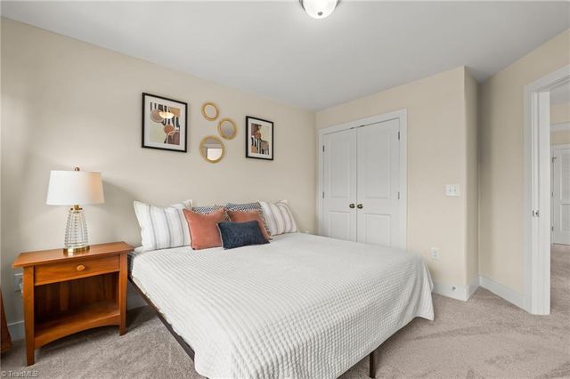 1411 Springvale Hill Drive, Kernersville, NC 27284