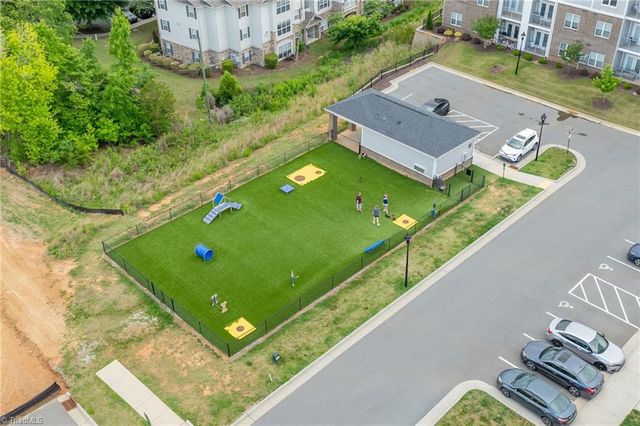 1411 Springvale Hill Drive, Kernersville, NC 27284