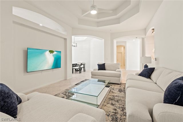 10040 Valiant CT 202, Miromar Lakes, FL 33913