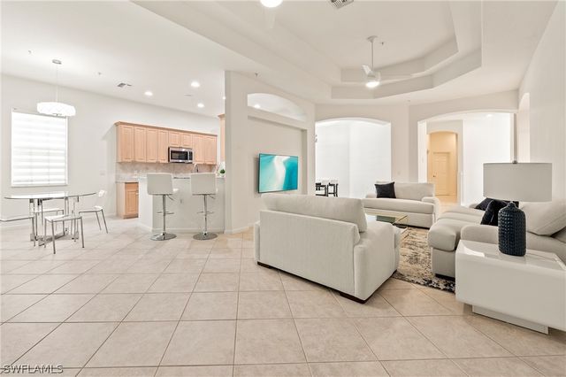 10040 Valiant CT 202, Miromar Lakes, FL 33913