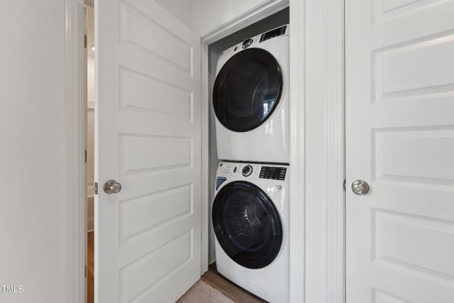 905 Ball Field Alley 103, Cary, NC 27511