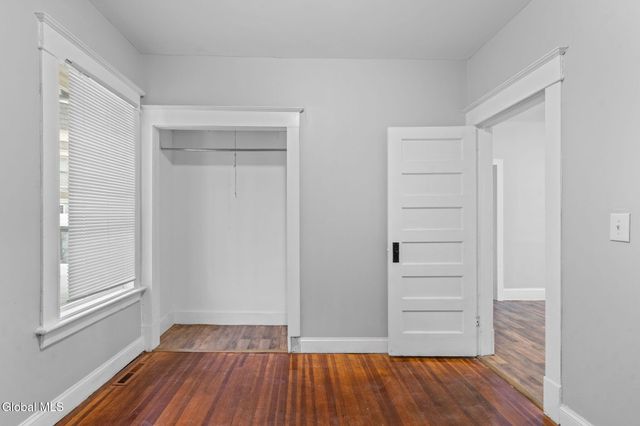 152 Elmer Avenue, Schenectady, NY 12308