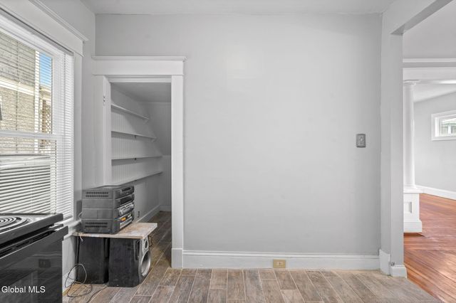 152 Elmer Avenue, Schenectady, NY 12308