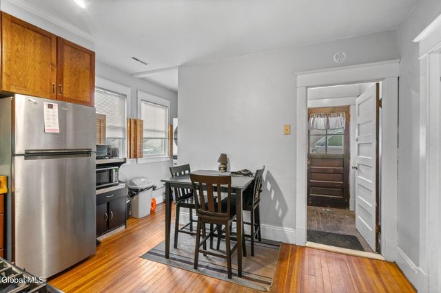 152 Elmer Avenue, Schenectady, NY 12308