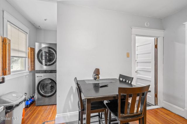 152 Elmer Avenue, Schenectady, NY 12308