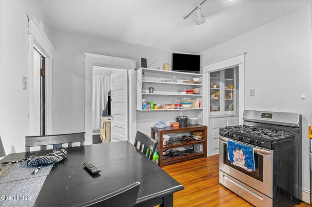 152 Elmer Avenue, Schenectady, NY 12308