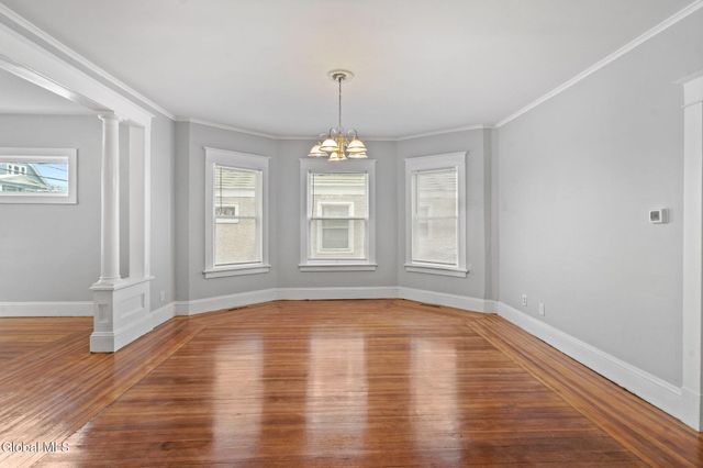 152 Elmer Avenue, Schenectady, NY 12308