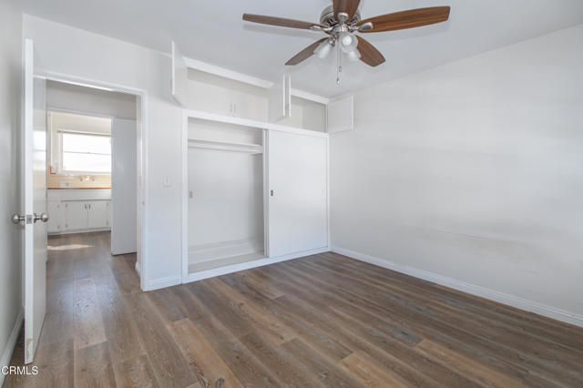 401 N Kenneth Road F, Burbank, CA 91501