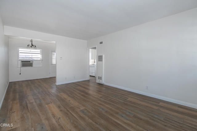 401 N Kenneth Road F, Burbank, CA 91501