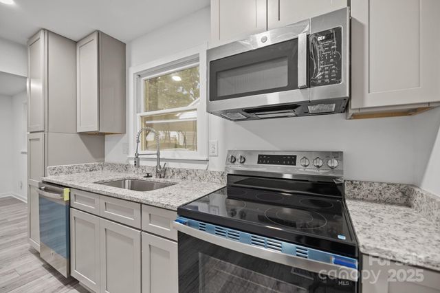 1833 Maxton Avenue, Gastonia, NC 28052