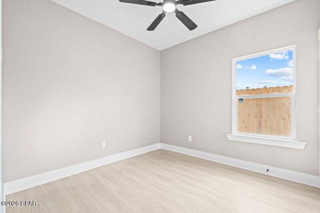 927 Spring Avenue, Panama City, FL 32401
