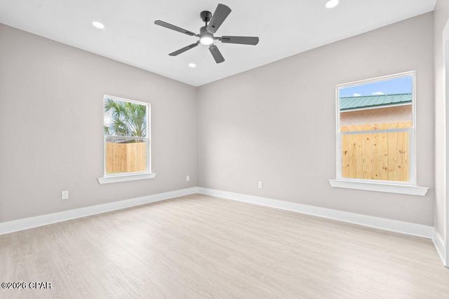 927 Spring Avenue, Panama City, FL 32401