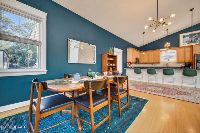 615 Art Center Avenue, New Smyrna Beach, FL 32168