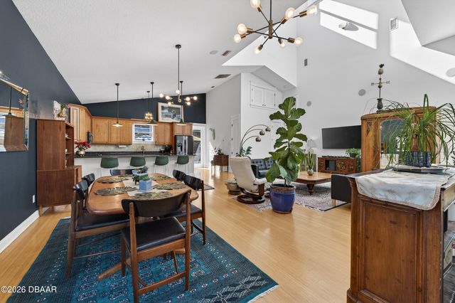 615 Art Center Avenue, New Smyrna Beach, FL 32168