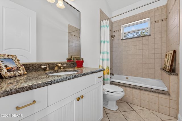 615 Art Center Avenue, New Smyrna Beach, FL 32168