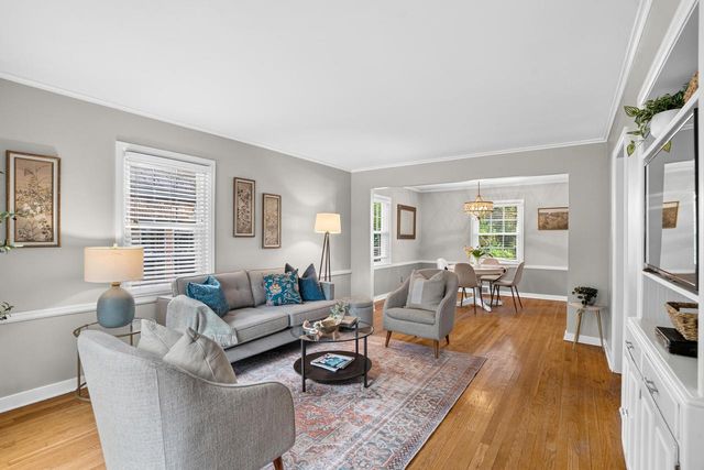 5412 N Bay Ridge AVENUE, Whitefish Bay, WI 53217