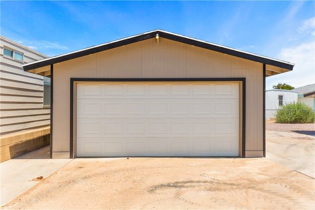 8286 S Green Valley Road, Mohave Valley, AZ 86440