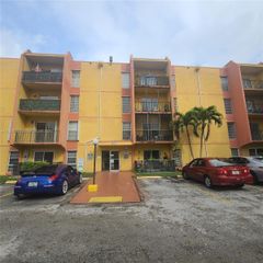 4803 NW 7th St 103-14, Miami, FL 33126