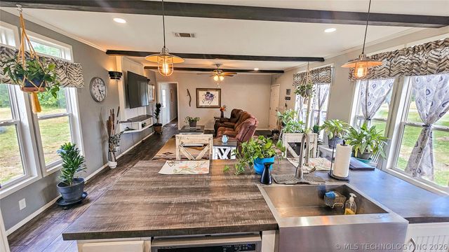 309 E Muskogee Avenue, Porum, OK 74455