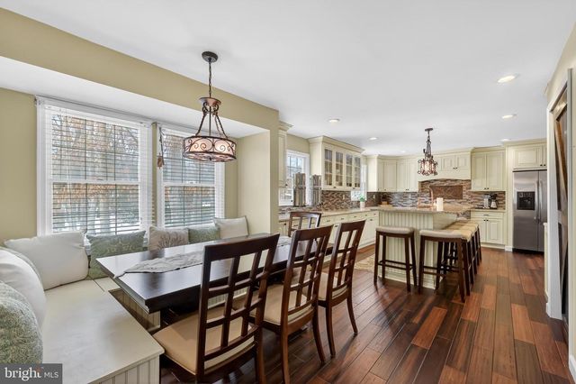 20 COVENGER DR, Medford, NJ 08055