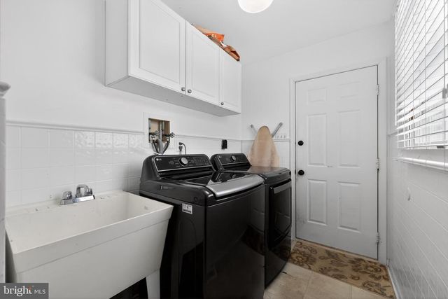 20 COVENGER DR, Medford, NJ 08055