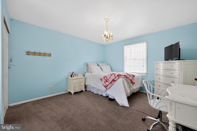 20 COVENGER DR, Medford, NJ 08055