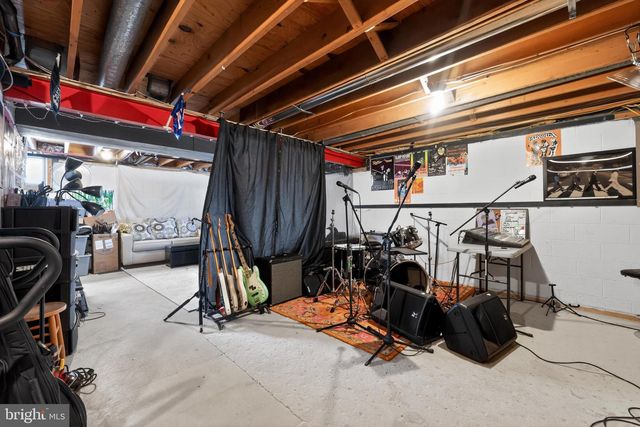 20 COVENGER DR, Medford, NJ 08055