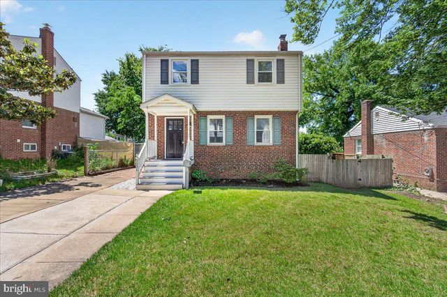 5031 MANGUM RD, College Park, MD 20740