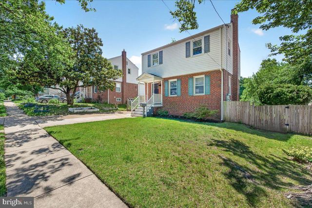 5031 MANGUM RD, College Park, MD 20740