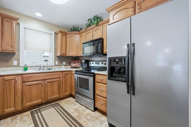 15836 Impala Drive, Huntertown, IN 46748