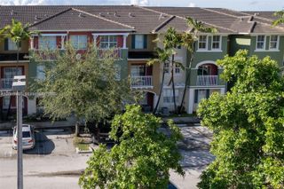 11002 NW 83rd St 106, Doral, FL 33178