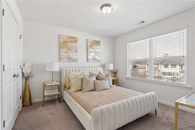 817 Regal Lane SW, Atlanta, GA 30331