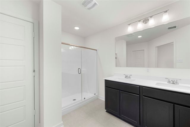 121 Adaline Bend, Mcgregor, TX 76657